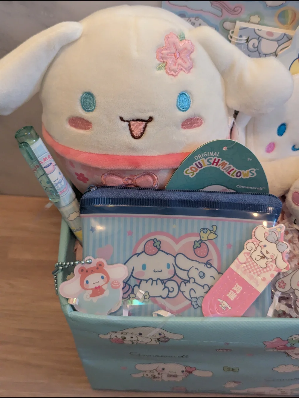 Sanrio Cinnamoroll Squishmallow Plush & Stationery Gift Bin - Picture 2 of 3